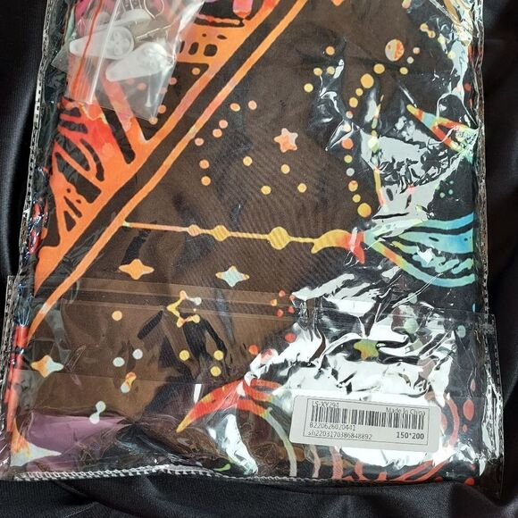 NEON BOHEMIAN SUN MOON UNIVERSE TAPESTRY. 150 * 200 - Picture 9 of 10